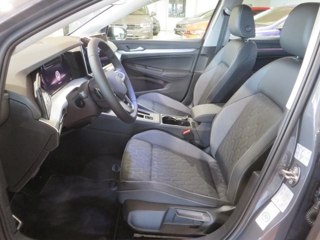 Volkswagen Golf 1.5 eTSI DSG Golf VIII