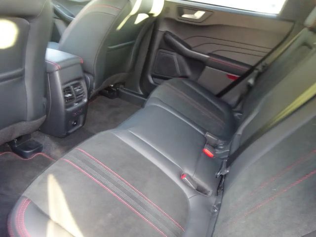 Ford Kuga Hybrid ST Line X