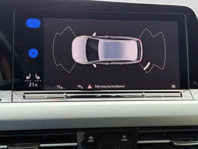 Volkswagen Golf DSG Life Variant