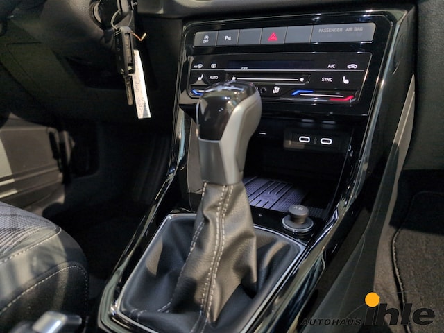 Volkswagen T-Cross DSG IQ.Drive R-Line