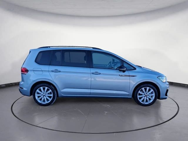 Volkswagen Touran 1.5 TSI DSG R-Line