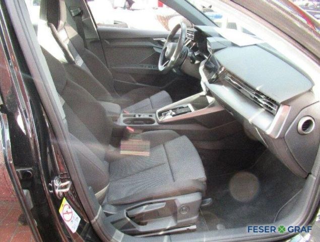 Audi A3 30 TDI S-Tronic Sedan