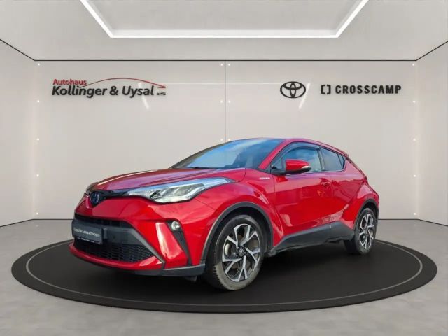 Toyota C-HR Hybride Team D