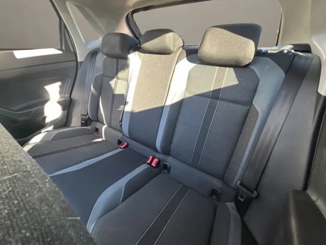 Volkswagen Polo 1.0 TSI DSG Style