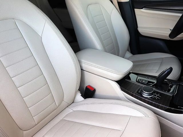 BMW X3 xDrive30e