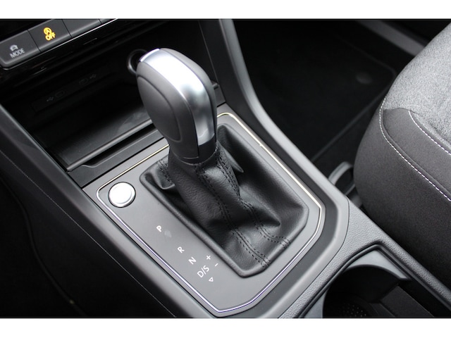 Volkswagen Touran Touran 1.5l TSI Move *LED,ACC, TravelAssist*