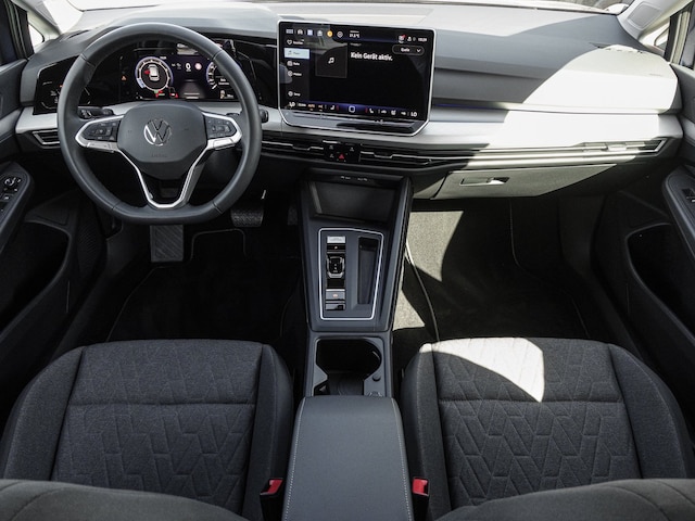 Volkswagen Golf 1.5 eTSI DSG