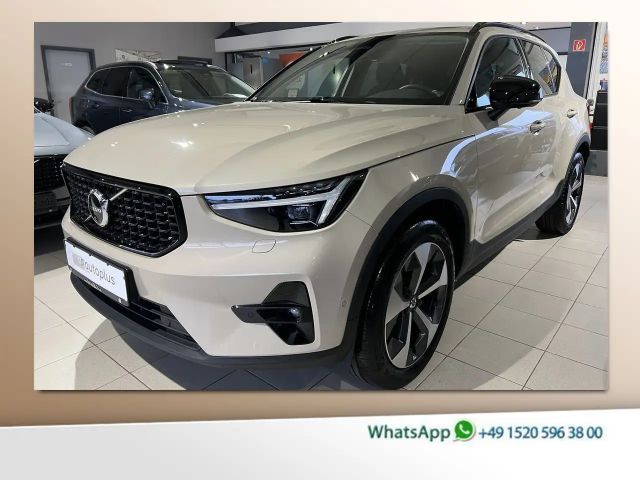 Volvo XC40 Dark Plus