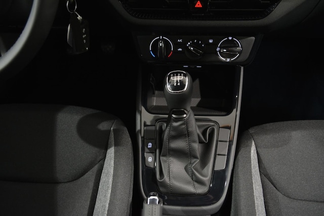 Skoda Fabia Fabia Essence 1,0l MPI, LED, PDC hinten, Lane