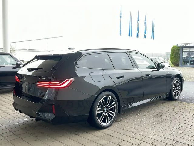 BMW 520 520i M-Sport Touring