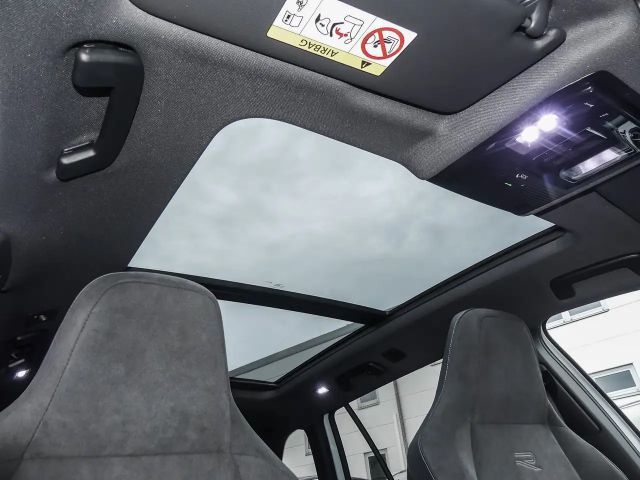 Volkswagen Golf 2.0 TSI Golf VIII Variant