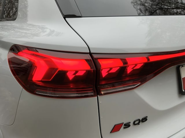 Audi Q6 e-tron Quattro