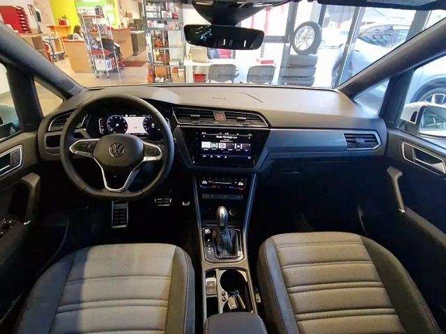 Volkswagen Touran ACT DSG R-Line