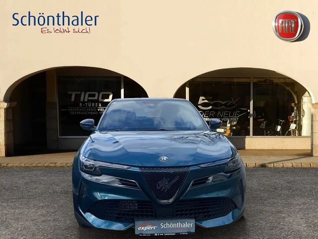 Alfa Romeo Junior Ibrida