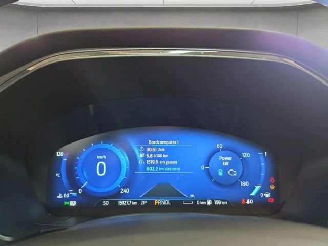 Ford Kuga Plug in Hybrid ST Line X