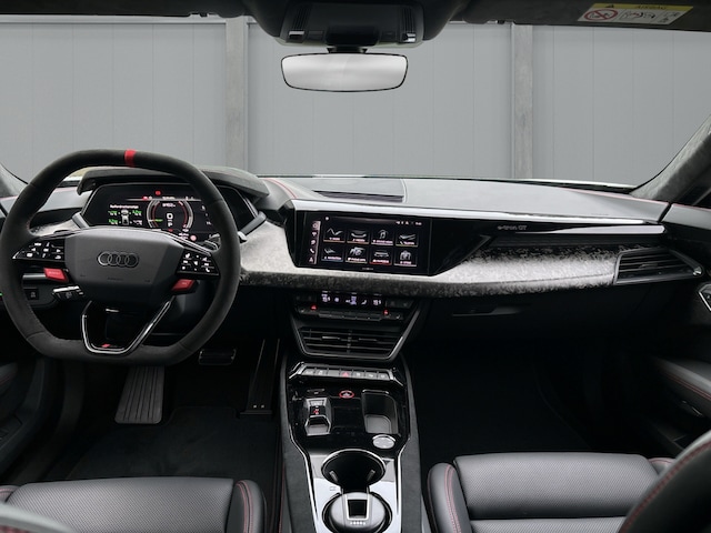 Audi RS e-tron GT Performance Quattro