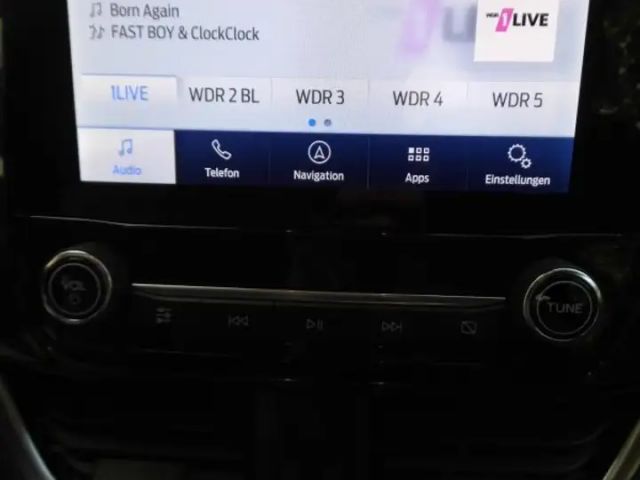 Ford Puma EcoBoost Titanium