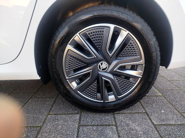 Skoda Fabia 1.0 TSI Tour