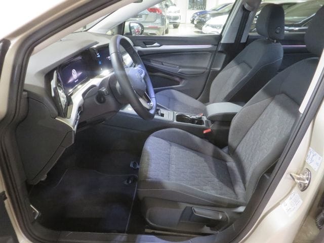 Volkswagen Golf 1.5 TSI Golf VIII Move
