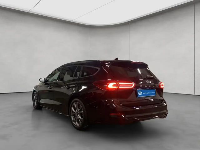 Ford Focus ST Line Wagon