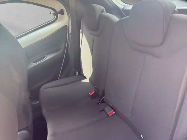 Toyota Aygo 1.0 VVT-i Business Hatchback