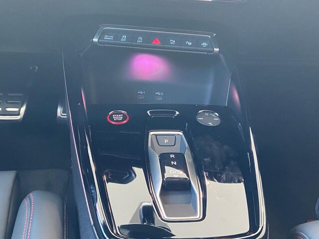 Audi RS3 Quattro S-Tronic Sedan