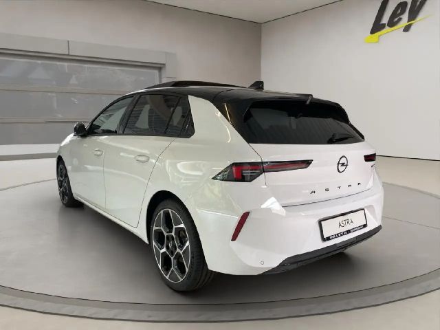 Opel Astra GS-Line Grand Sport