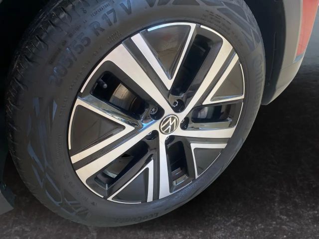 Volkswagen Taigo 1.0 TSI DSG Style