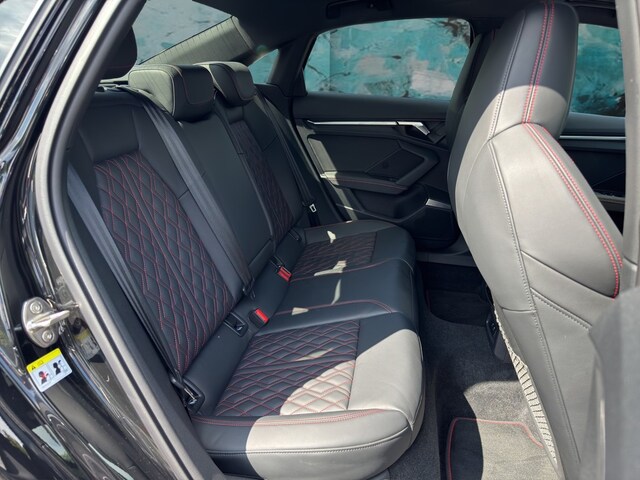 Audi S3 Quattro S-Tronic Sedan