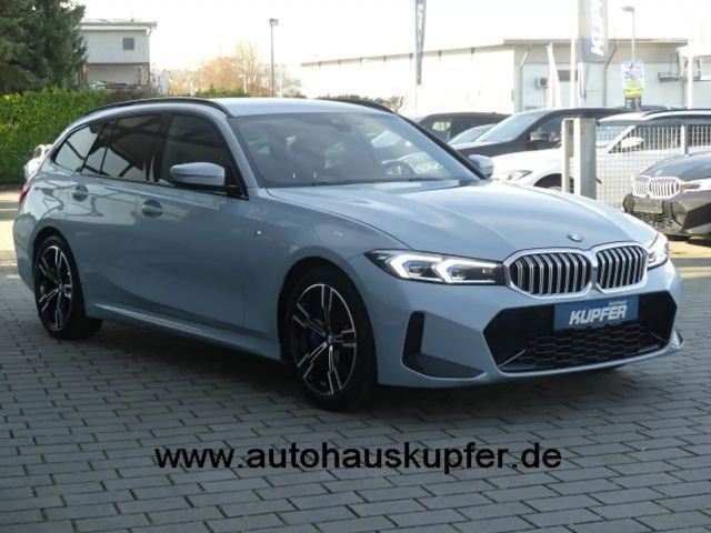 BMW 320 320d M-Sport Touring