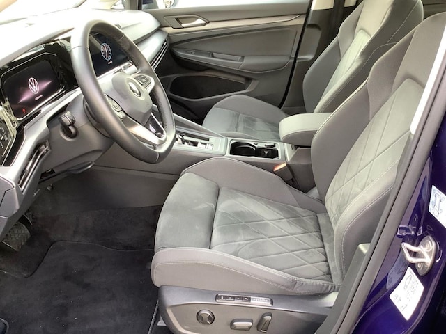 Volkswagen Golf 1.5 eTSI DSG Golf VIII Style