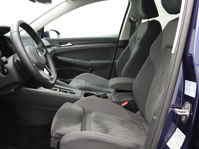 Volkswagen Golf 1.5 eTSI DSG Style Variant