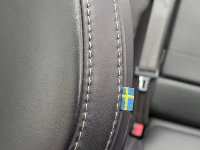 Volvo V90 R-Design Recharge T6