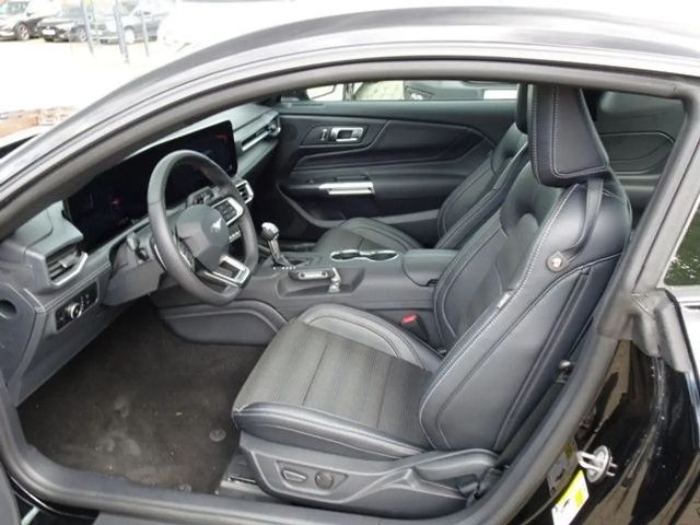 Ford Mustang Fastback GT 5.0 V8