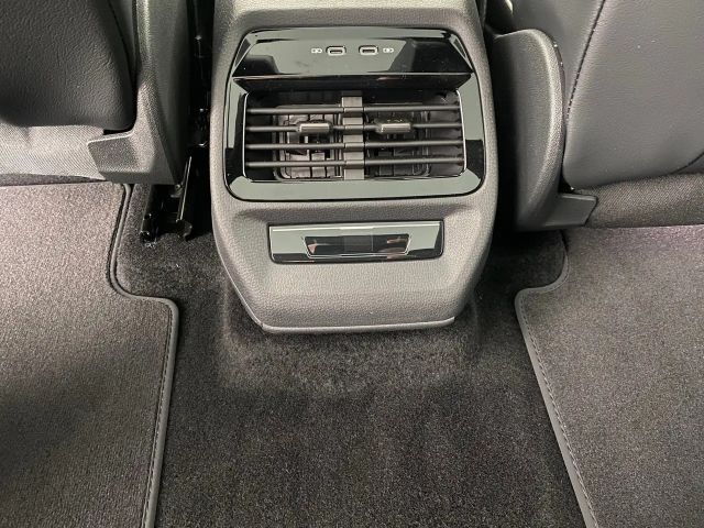 Volkswagen ID.4 Business Performance Pro