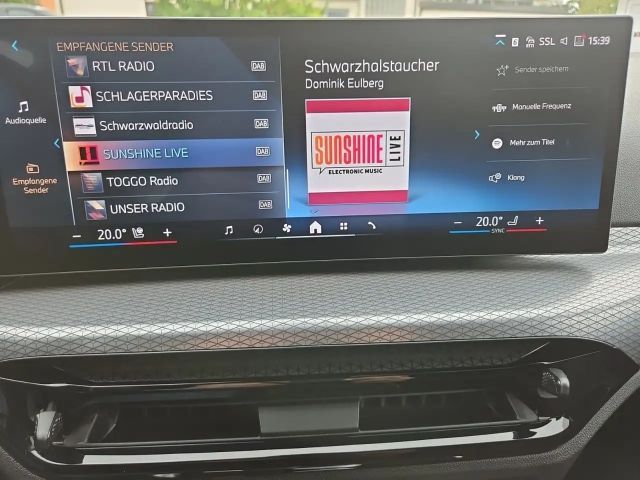 BMW 320 320i M-Sport Touring