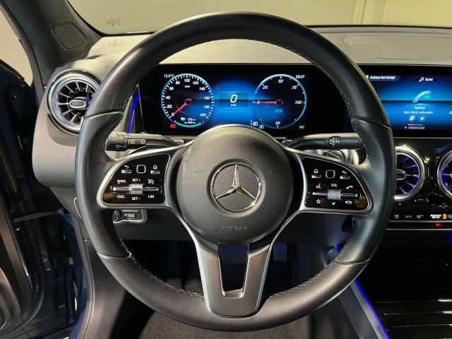 Mercedes-Benz EQB 300 4MATIC Progressive