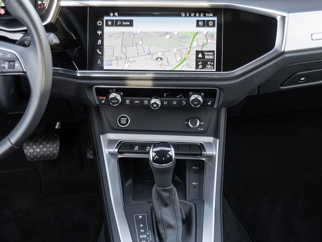 Audi Q3 35 TFSI S-Tronic