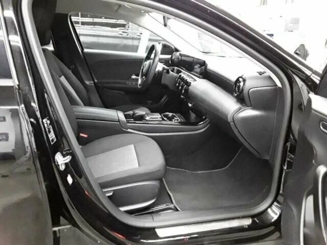 Mercedes-Benz A 250 A 250 e Hatchback