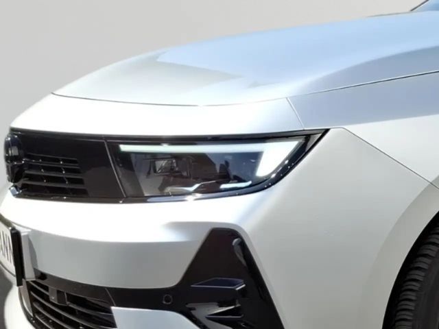 Opel Astra Sports Tourer Ultimate