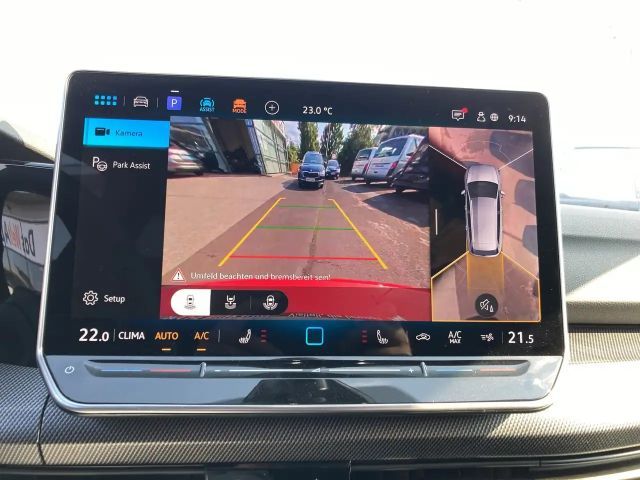 Volkswagen Golf DSG Sport Variant