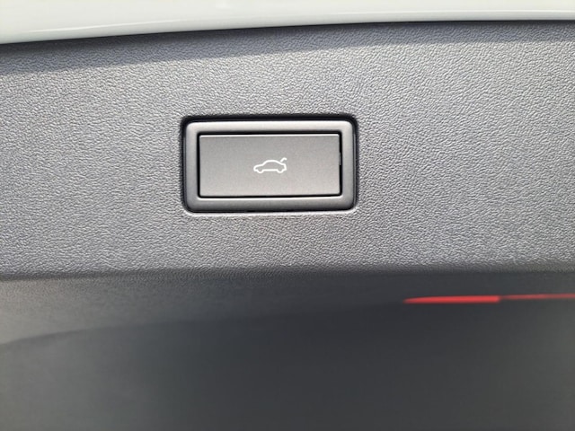 Volkswagen Tayron 2.0 TDI IQ.Drive R-Line