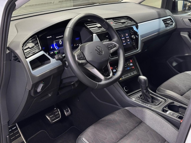 Volkswagen Touran 2.0 TDI DSG IQ.Drive