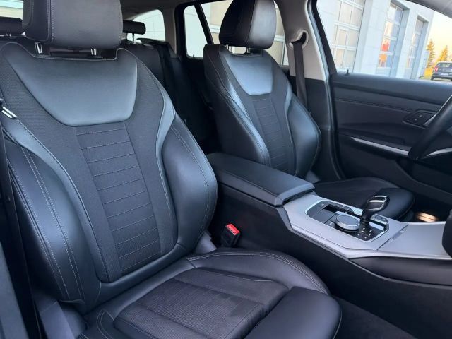 BMW 320 320d Touring xDrive