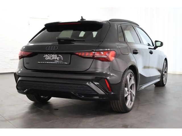 Audi A3 35 TFSI S-Line Sedan Sportback