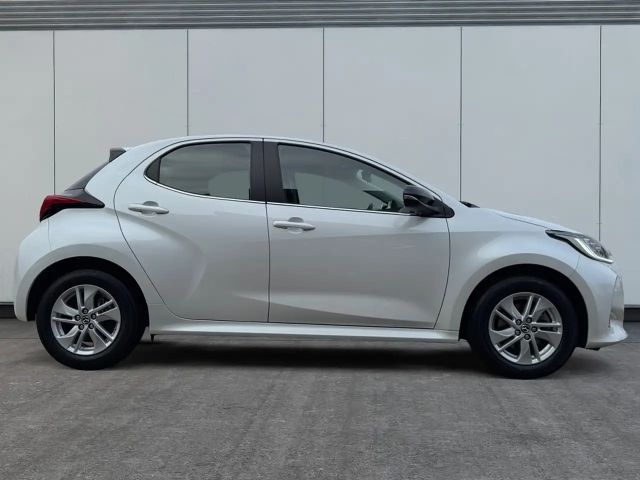 Mazda 2 Hybrid 1.5L VVT-i 116 PS AT FWD CVT AL-AGILE COMFO