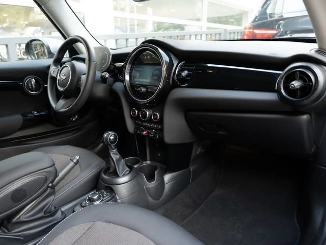 MINI Cooper Resolute Edition Apple Car Play LED