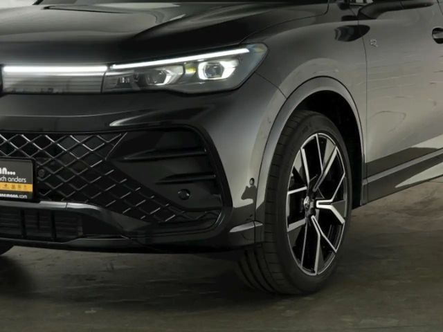 Volkswagen Tiguan 4Motion DSG R-Line