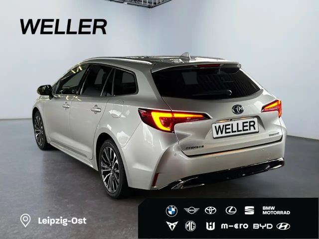 Toyota Corolla Hybride Team D