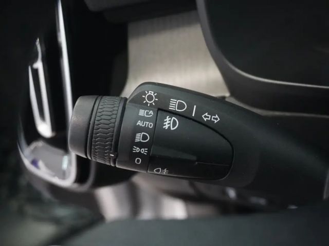 Volvo XC40 Recharge T4